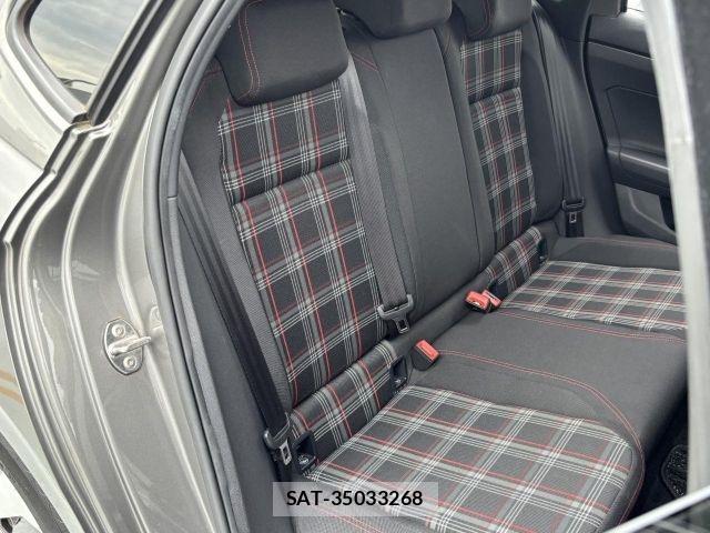 VolksWagen POLO 2019-03 8746880-6