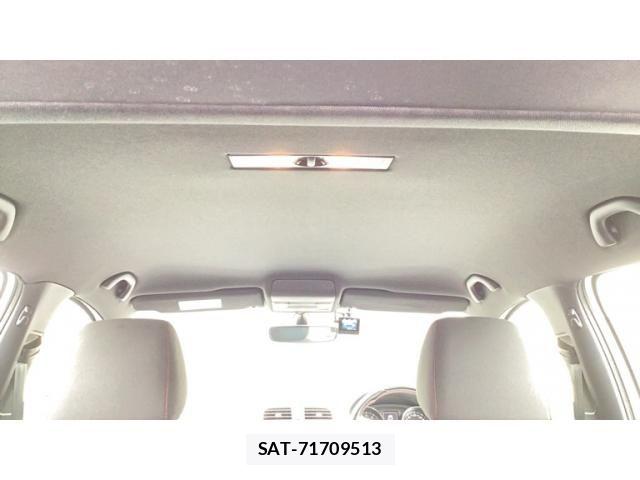 VolksWagen POLO 2015-09 8832518-9
