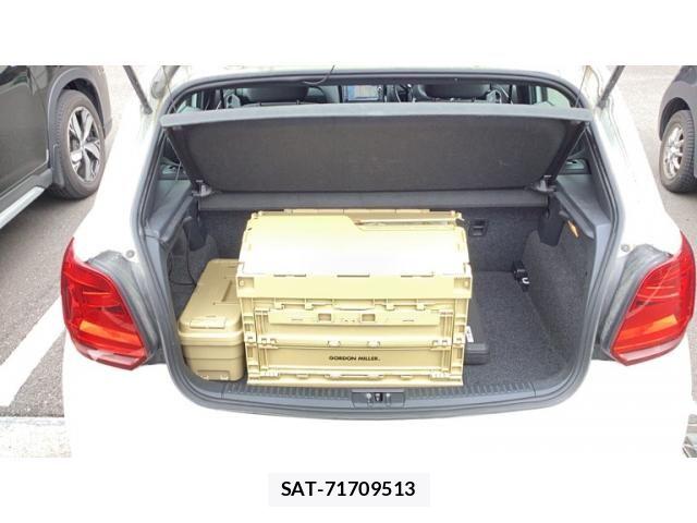 VolksWagen POLO 2015-09 8832518-8