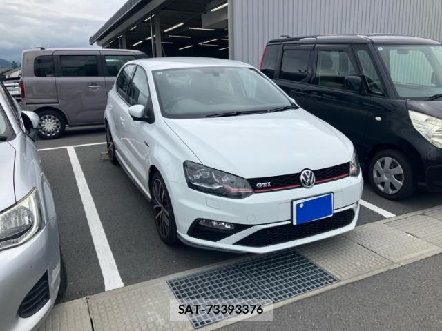 VolksWagen POLO 2015-12 8849890-0
