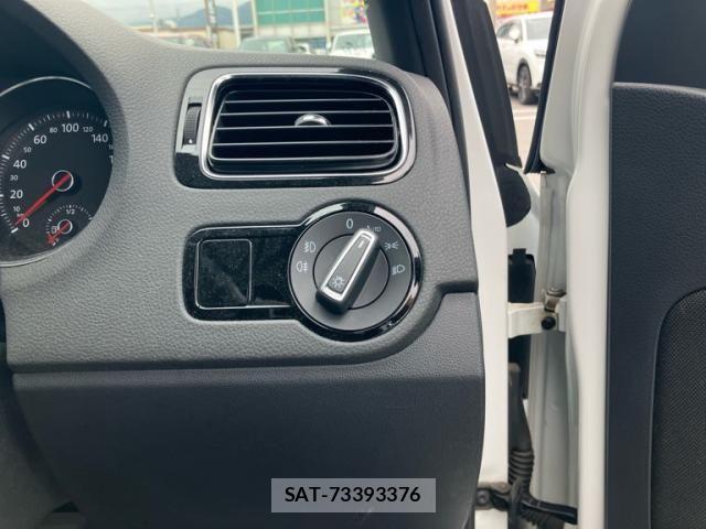 VolksWagen POLO 2015-12 8849890-15