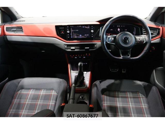 VolksWagen POLO 2021-12 8882992-10