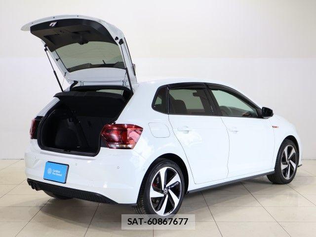 VolksWagen POLO 2021-12 8882992-15