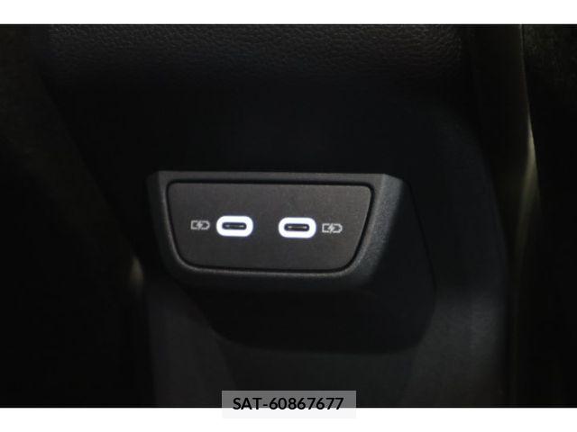 VolksWagen POLO 2021-12 8882992-24
