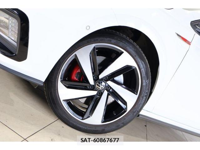 VolksWagen POLO 2021-12 8882992-7