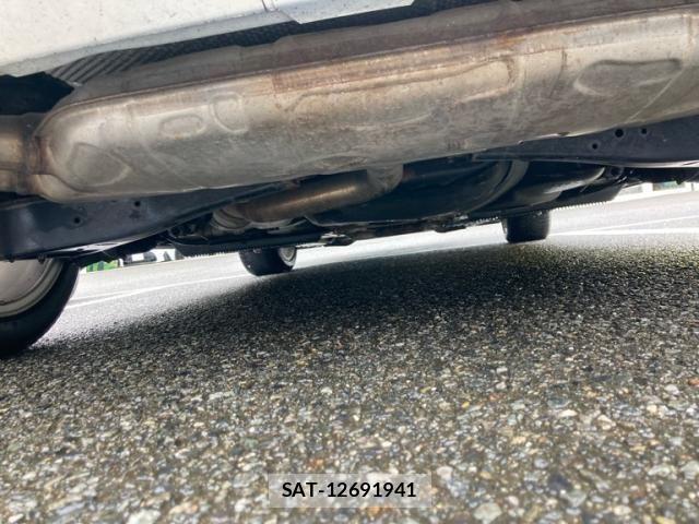 VolksWagen SCIROCCO 2010-09 7621350-5