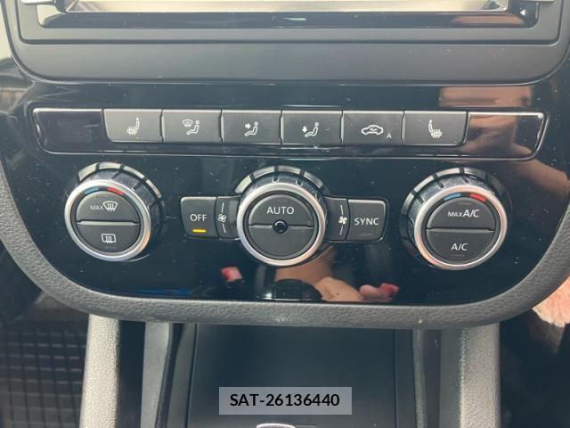 VolksWagen SCIROCCO 2012-11 8232420-18