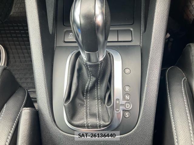 VolksWagen SCIROCCO 2012-11 8232420-19