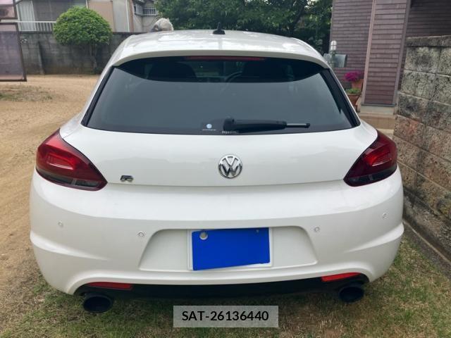 VolksWagen SCIROCCO 2012-11 8232420-5