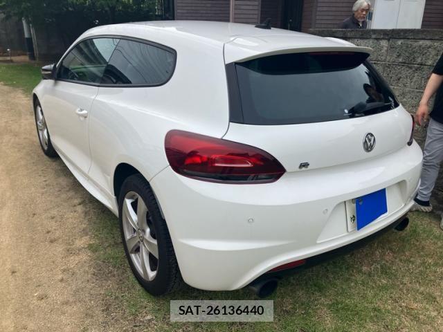 VolksWagen SCIROCCO 2012-11 8232420-6