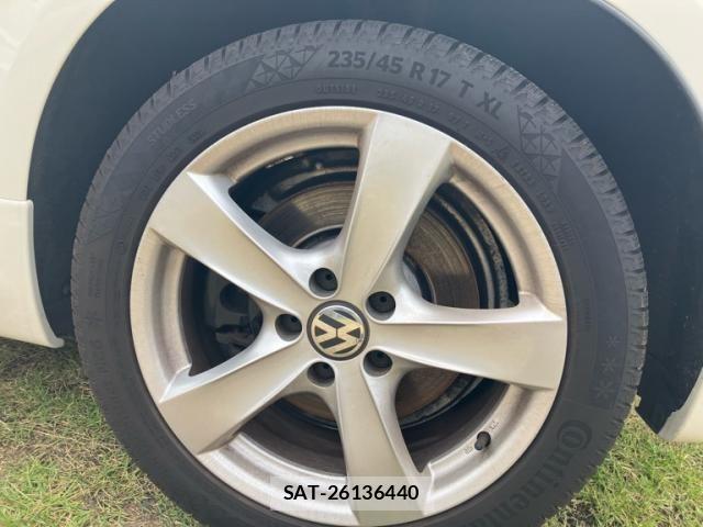 VolksWagen SCIROCCO 2012-11 8232420-7