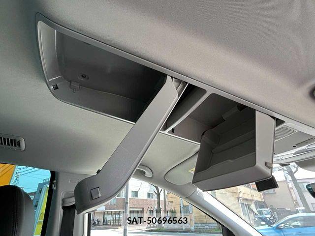 VolksWagen SHARAN 2022-02 5882853-14