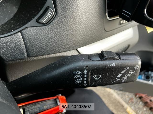 VolksWagen SHARAN 2013-07 7360487-17