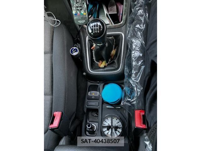 VolksWagen SHARAN 2013-07 7360487-19