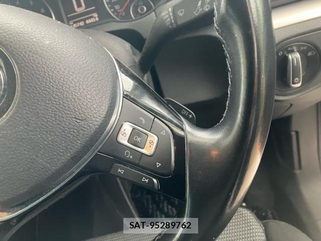 VolksWagen SHARAN 2015-12 7360490-17