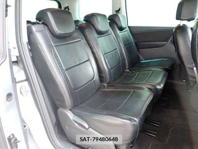 VolksWagen SHARAN 2015-08 7394862-21