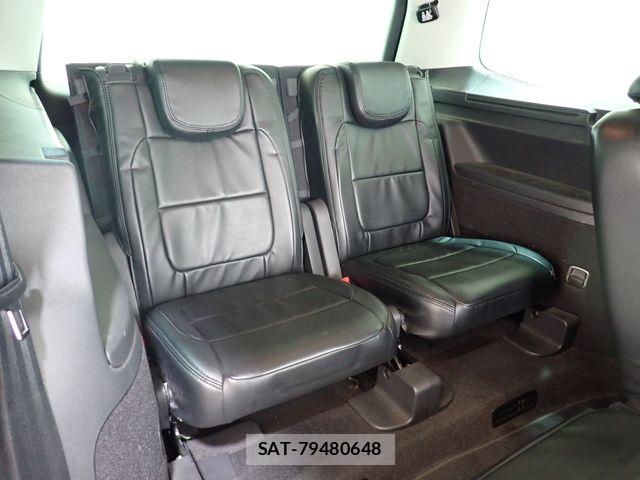 VolksWagen SHARAN 2015-08 7394862-22