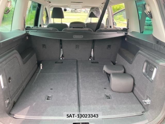 VolksWagen SHARAN 2012-03 7458845-15