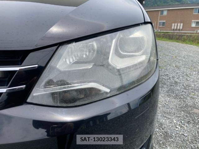 VolksWagen SHARAN 2012-03 7458845-4