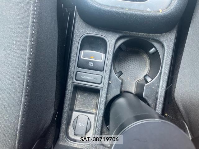 VolksWagen SHARAN 2013-06 7458844-18