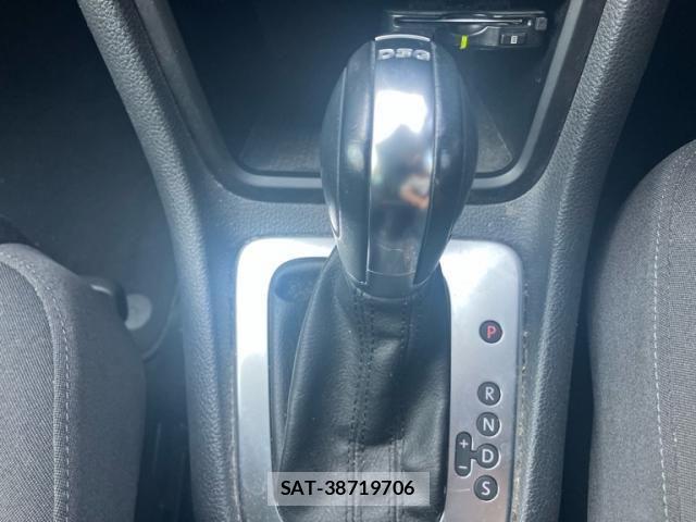 VolksWagen SHARAN 2013-06 7458844-19