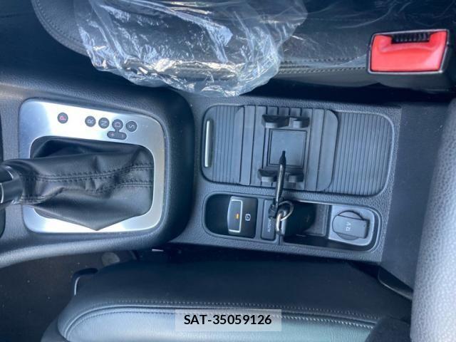 VolksWagen SHARAN 2011-11 7458843-24