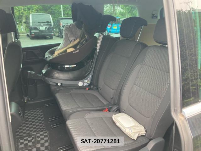 VolksWagen SHARAN 2017-08 7458842-10