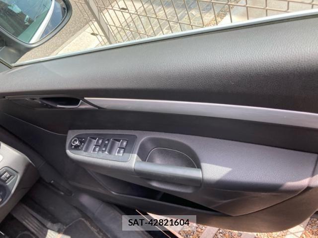 VolksWagen SHARAN 2011-09 7730746-13