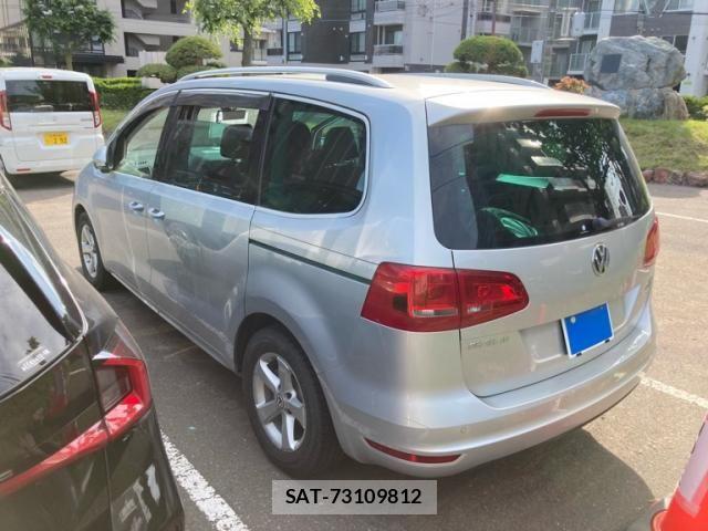 VolksWagen SHARAN 2012-03 7880516-9