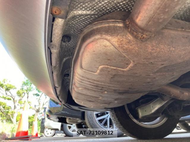VolksWagen SHARAN 2012-03 7880516-12