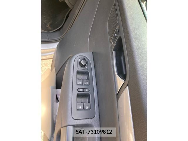 VolksWagen SHARAN 2012-03 7880516-16