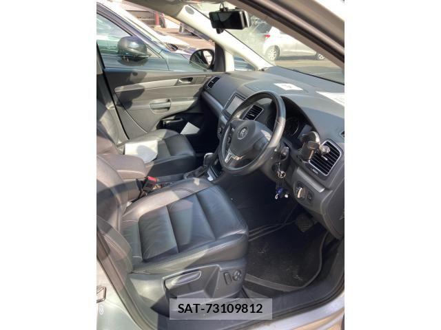 VolksWagen SHARAN 2012-03 7880516-20