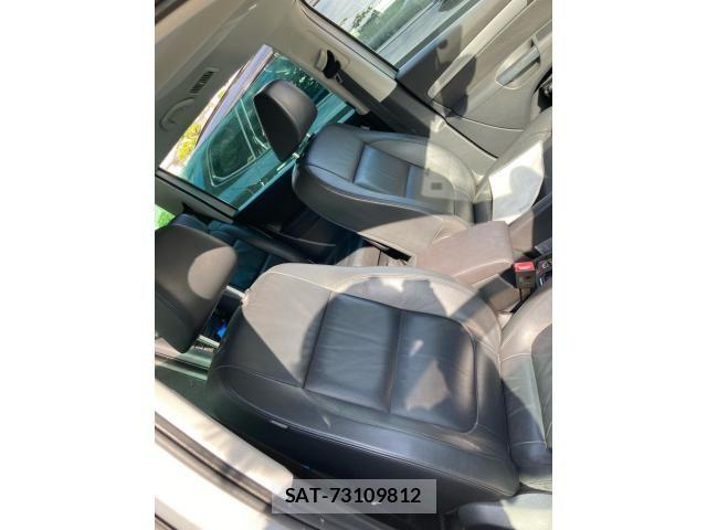 VolksWagen SHARAN 2012-03 7880516-21