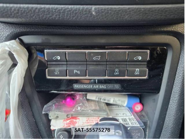 VolksWagen SHARAN 2019-09 8039206-15