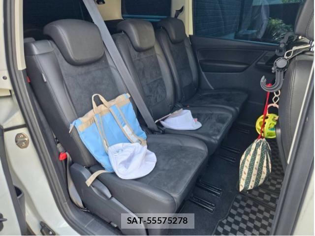 VolksWagen SHARAN 2019-09 8039206-21