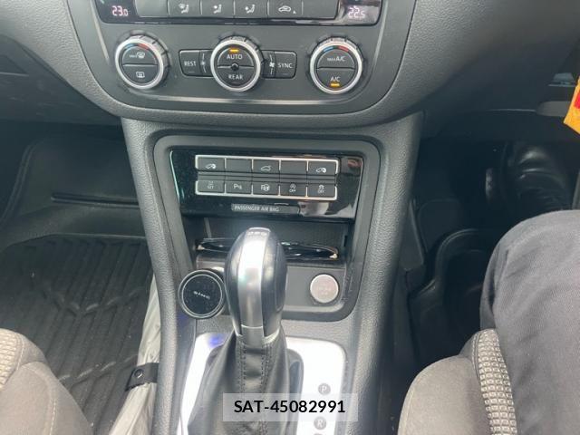 VolksWagen SHARAN 2015-01 8039207-14