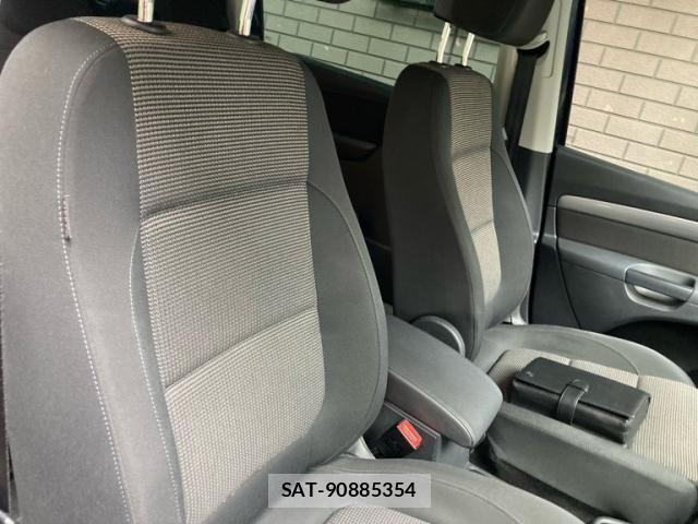 VolksWagen SHARAN 2012-11 8039209-13