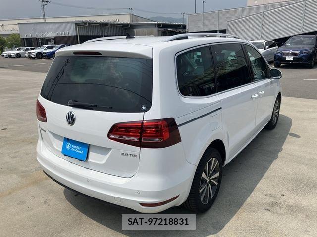 VolksWagen SHARAN 2019-12 8147010-2
