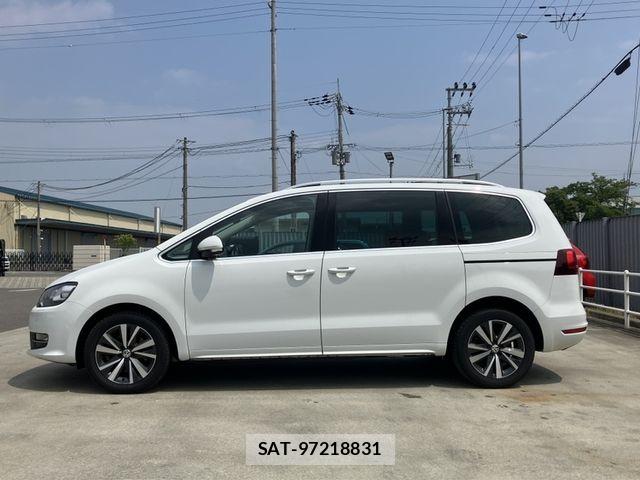 VolksWagen SHARAN 2019-12 8147010-4