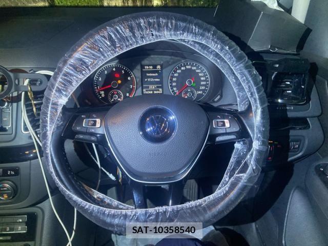 VolksWagen SHARAN 2017-03 8232421-11