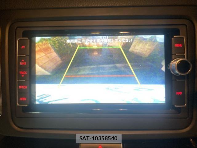 VolksWagen SHARAN 2017-03 8232421-18