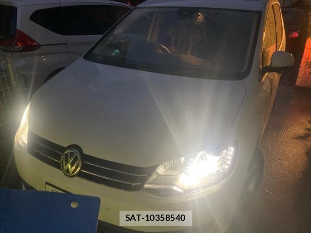 VolksWagen SHARAN 2017-03 8232421-1