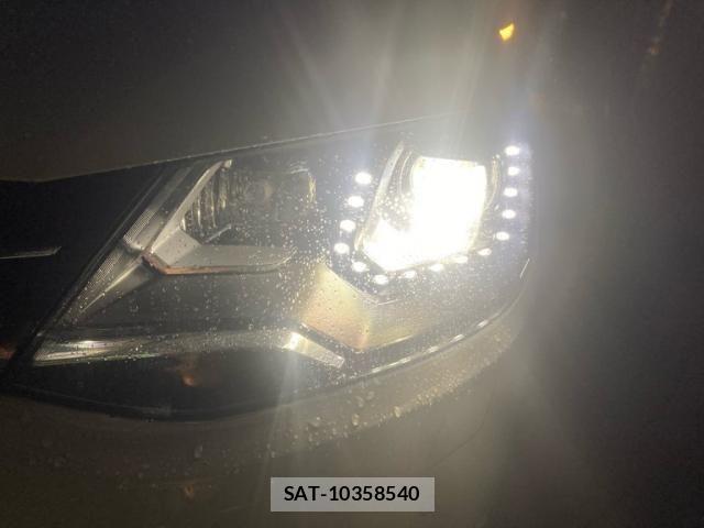 VolksWagen SHARAN 2017-03 8232421-2