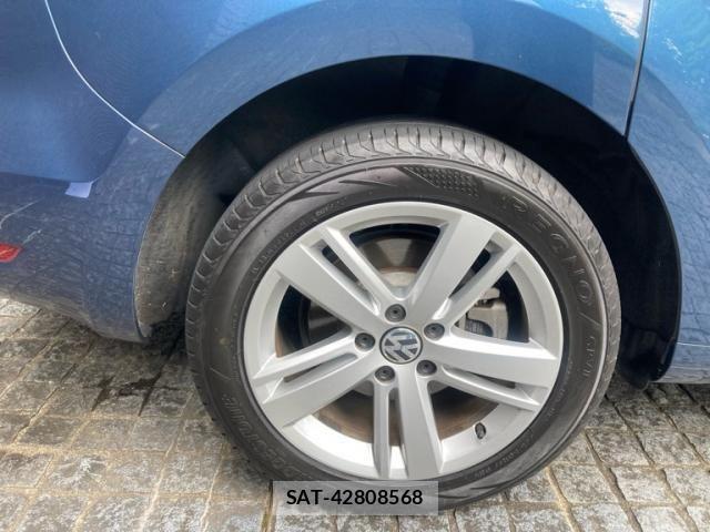 VolksWagen SHARAN 2015-12 8232423-6