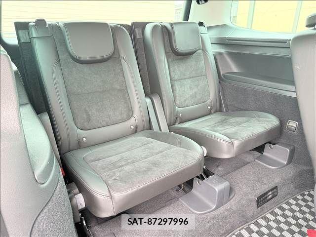 VolksWagen SHARAN 2022-06 8247167-11