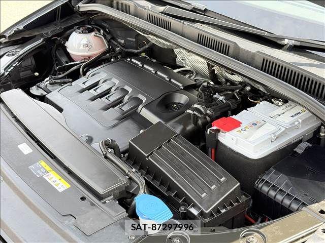 VolksWagen SHARAN 2022-06 8247167-19