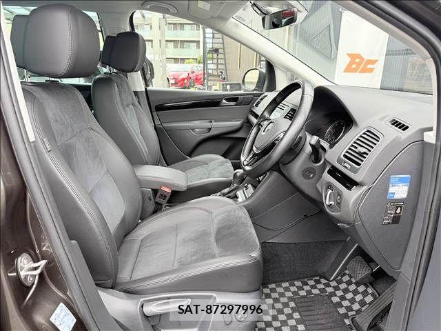 VolksWagen SHARAN 2022-06 8247167-8