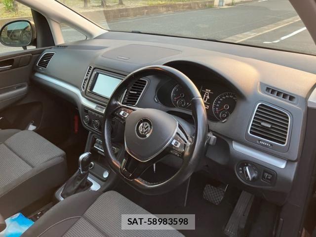 VolksWagen SHARAN 2016-11 8338516-9