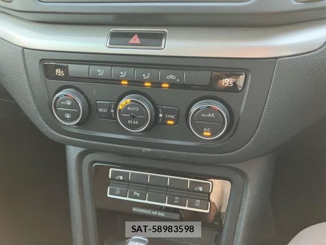 VolksWagen SHARAN 2016-11 8338516-16