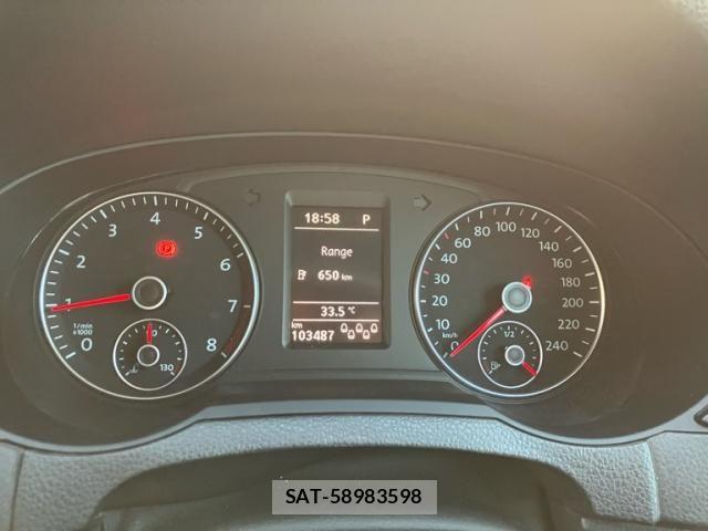 VolksWagen SHARAN 2016-11 8338516-17